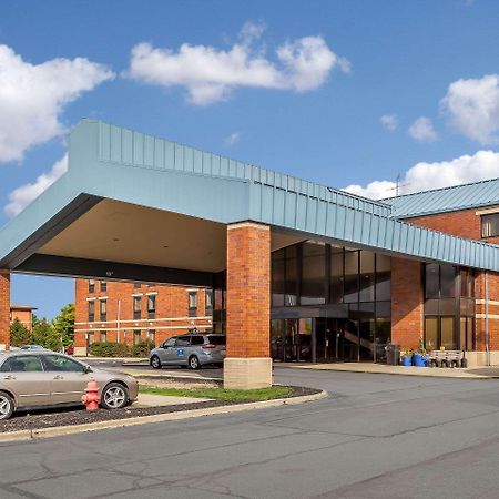 Comfort Inn Cleveland Airport Middleburg Heights Exterior foto