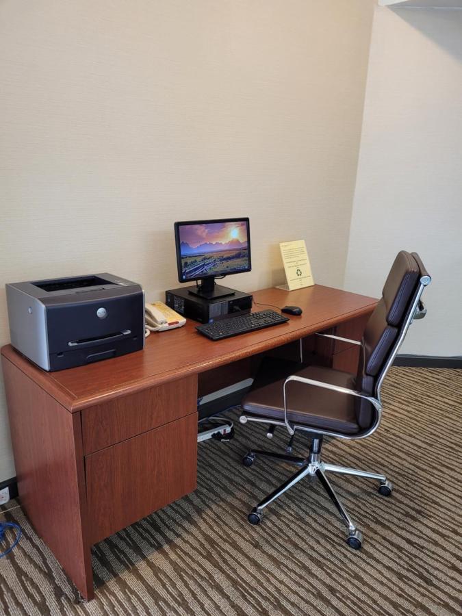 Comfort Inn Cleveland Airport Middleburg Heights Exterior foto
