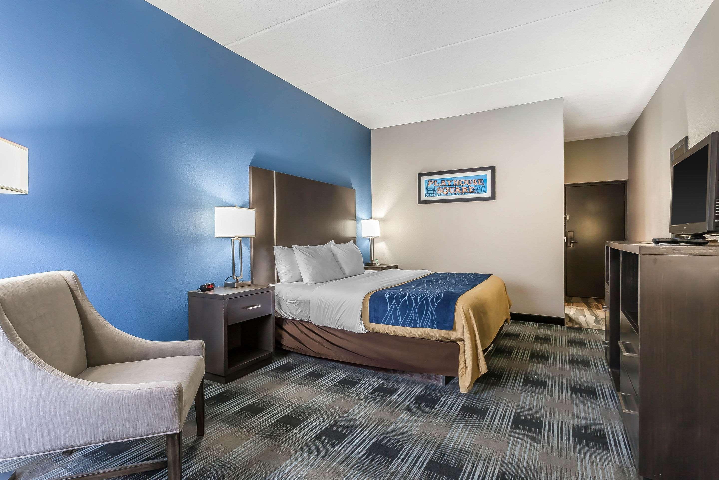 Comfort Inn Cleveland Airport Middleburg Heights Exterior foto